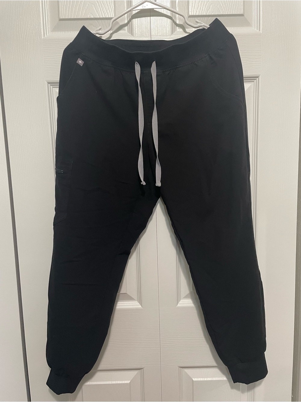 FIGS Zamora High Waisted Jogger Scrub Pants Women’s Medium PETITE - Black